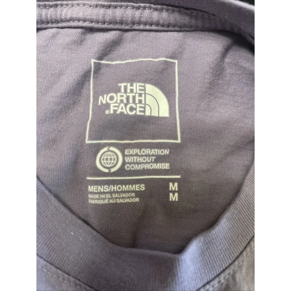 The North Face Box NSE Logo T-Shirt‎ Men's Tee Purple, Black & White Logo Medium